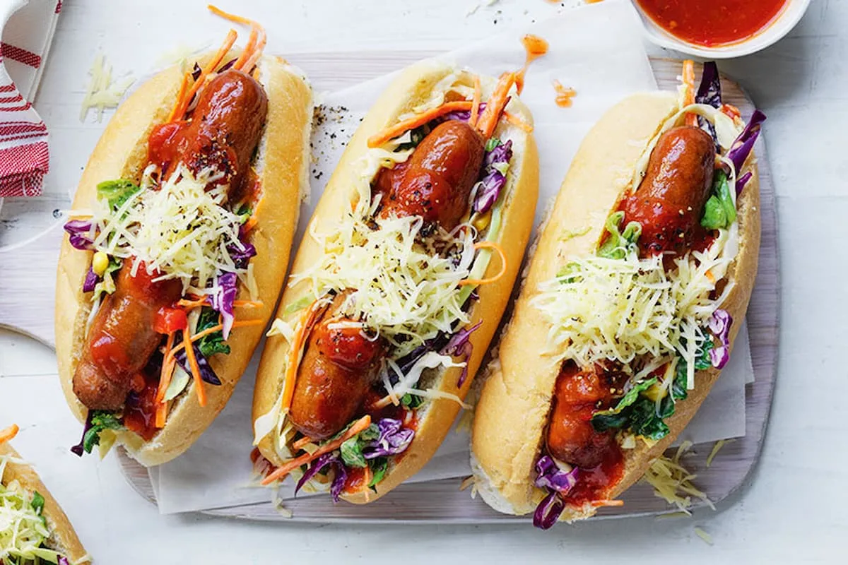Hot Dogs: 11 ideas para darle la vuelta a ese snack nocturno 