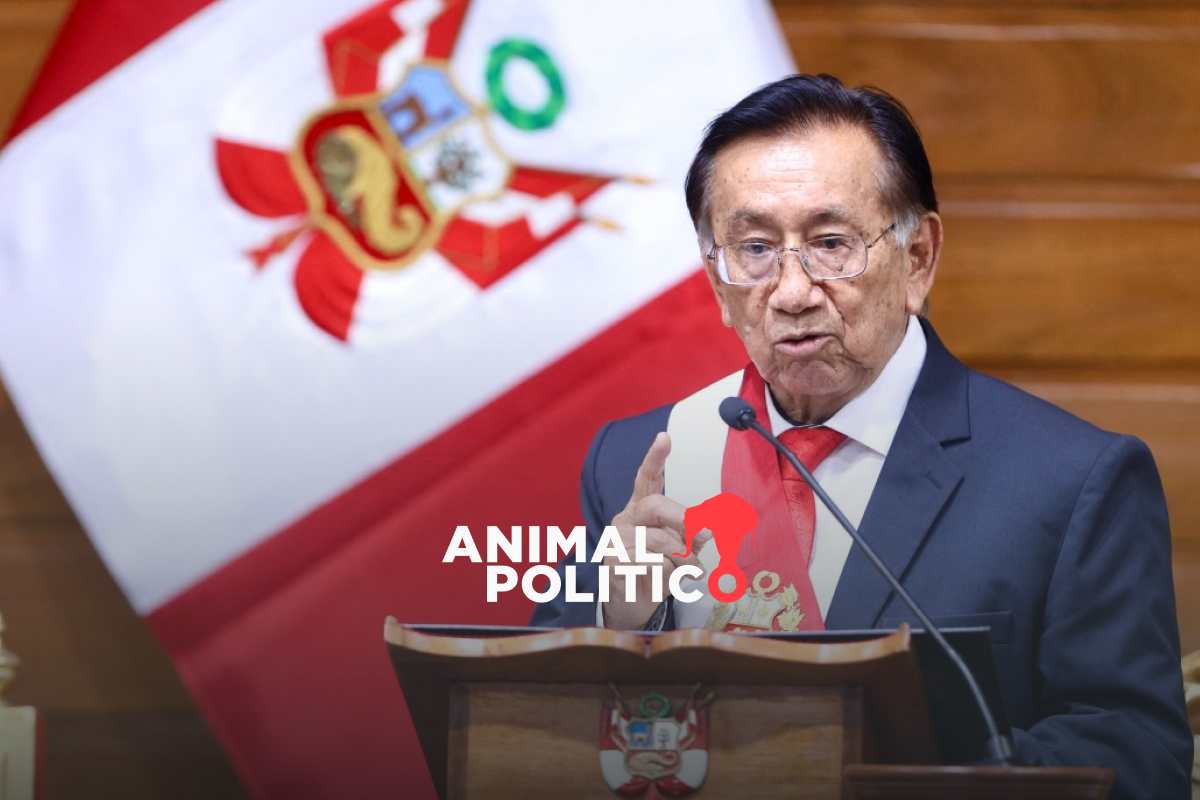 Investigan a presidente de Perú por corrupción y comentarios sexistas; lleva 24 horas en el cargo
