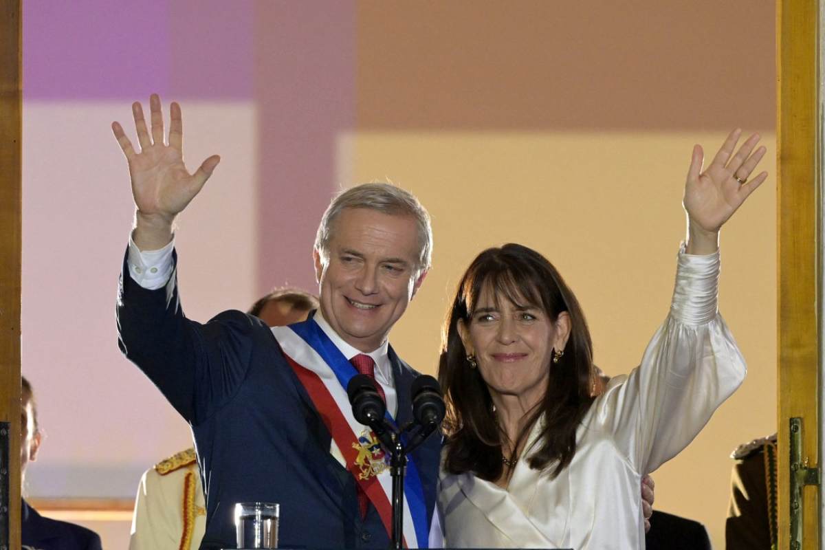 Kast asume la presidencia de Chile, dice que el país está "en peores condiciones de lo que pensaba"