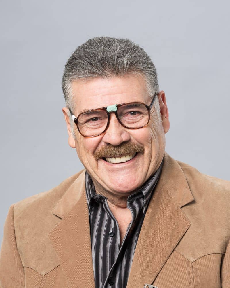 Guillermo Quintanilla es Don Abel la oficina mexico reparto