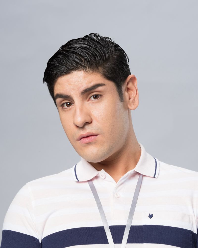 Rodrigo Suárez como Giancarlo la oficina reparto mexico