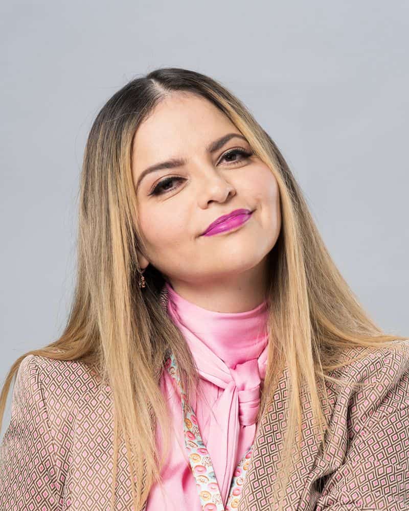 la oficina mine alexa zuart