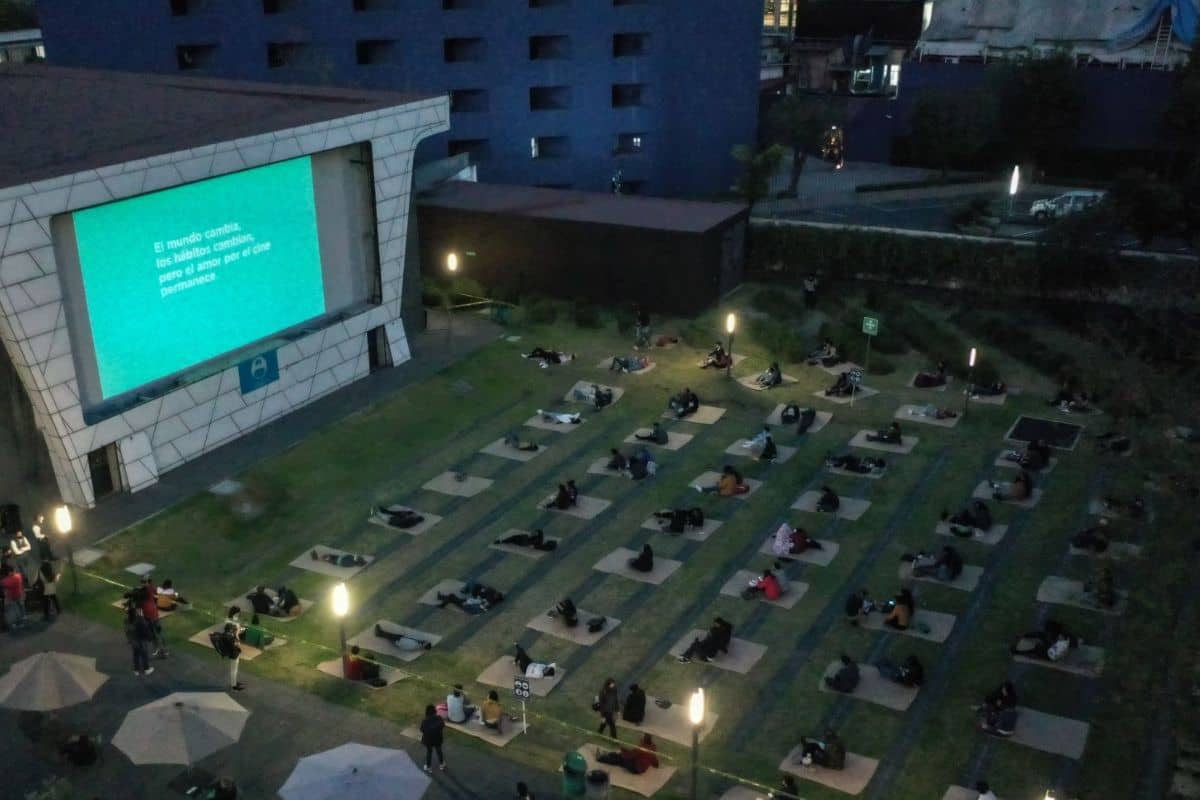 ¡Solo pones las palomitas! Lugares para ver cine gratis en CDMX 