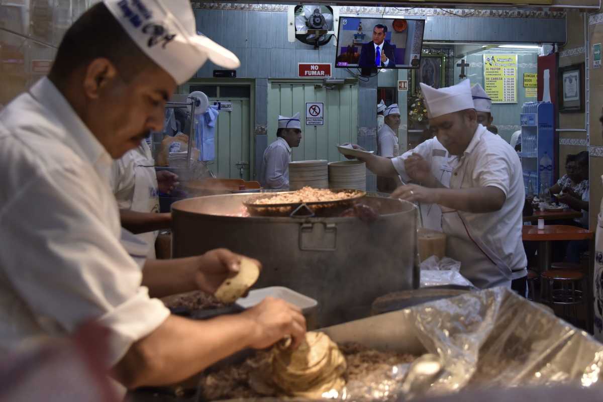 5 lugares para comer los mejores tacos de cabeza si estás en CDMX