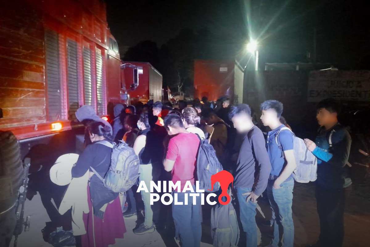 Localizan a 371 migrantes abandonados en camiones en Moloacán y Tres Valles en Veracruz