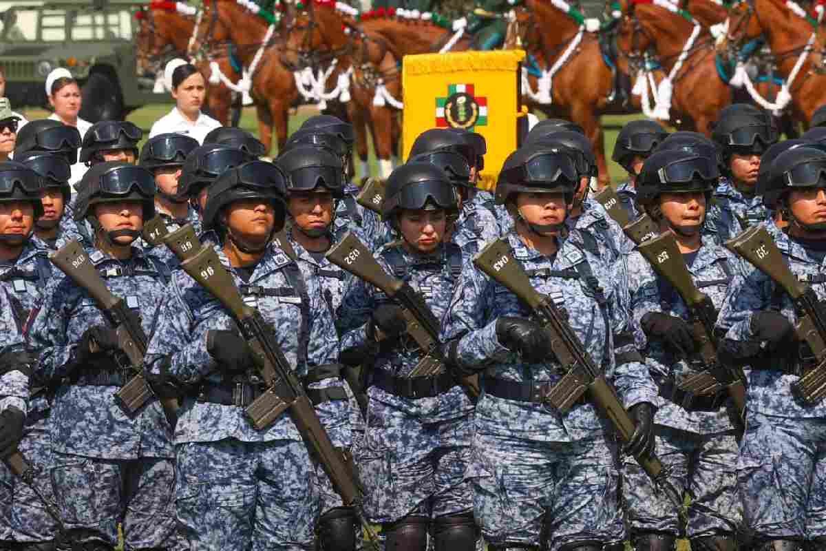 sheinbaum-8m-campo-militar-fuerzas-armadas-animal-politico-3