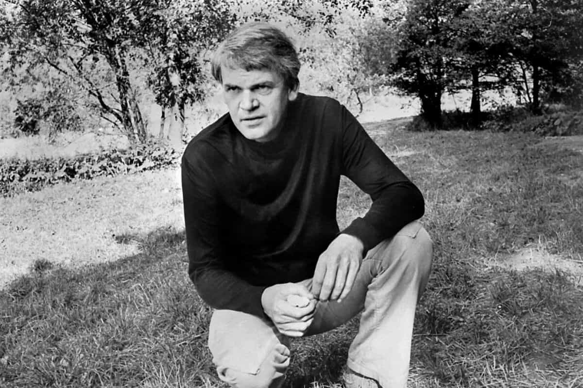 Muere Milan Kundera, autor de "La insoportable levedad del ser", a los 94 años