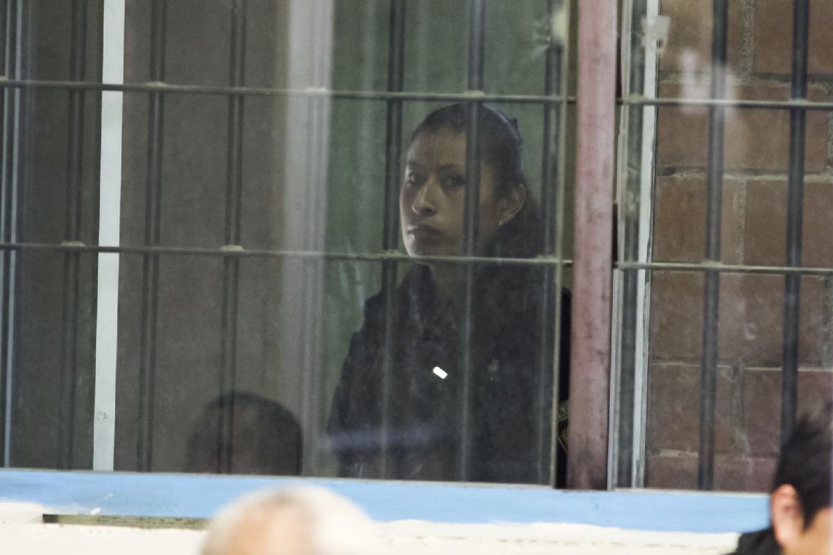 mujeres-carcel-procedimiento-abreviado-presionadas-aceptar-animal-politico-2