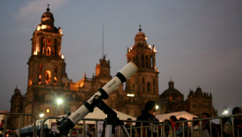 Planetarios y telescopios en el Zócalo: todo sobre la Noche de las Estrellas 2022