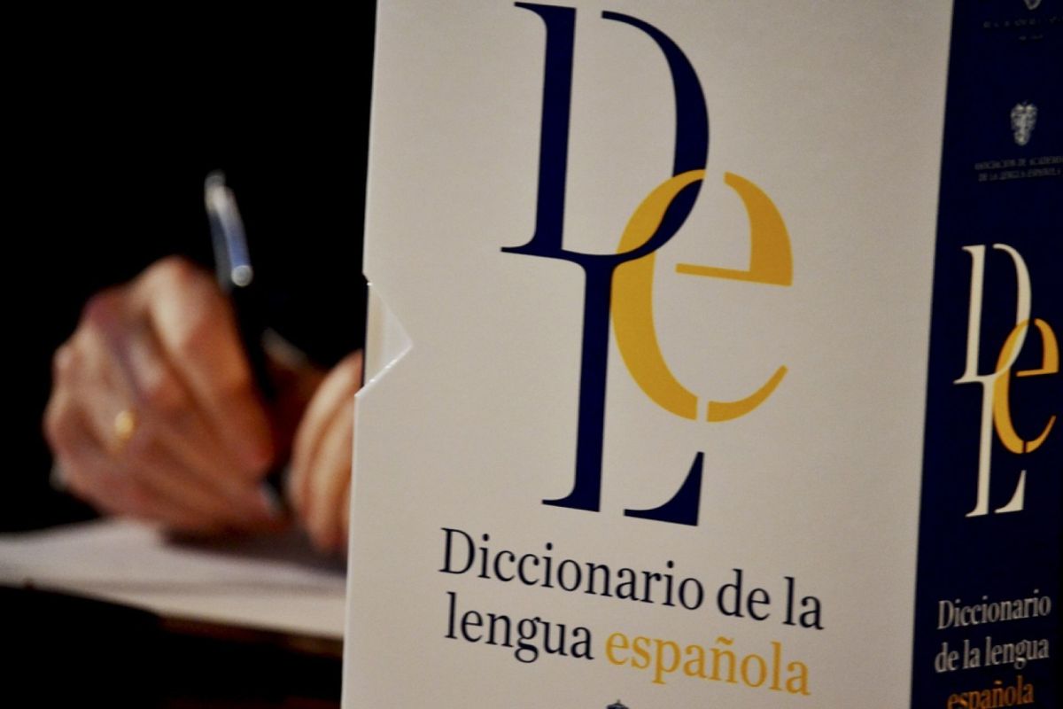 'Espóiler', 'azotehuela' y 'zapoteca' entre las 'nuevas' palabras 2024 de la RAE