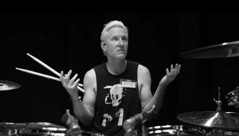Revelan a Josh Freese como el nuevo baterista de Foo Figters