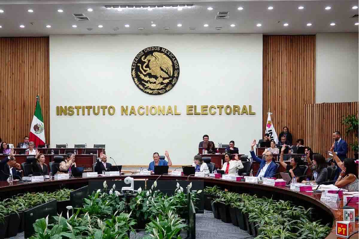 Perfil de nuevos consejeros marcará el rumbo de un INE con mayor concentración de poder: Dania Ravel