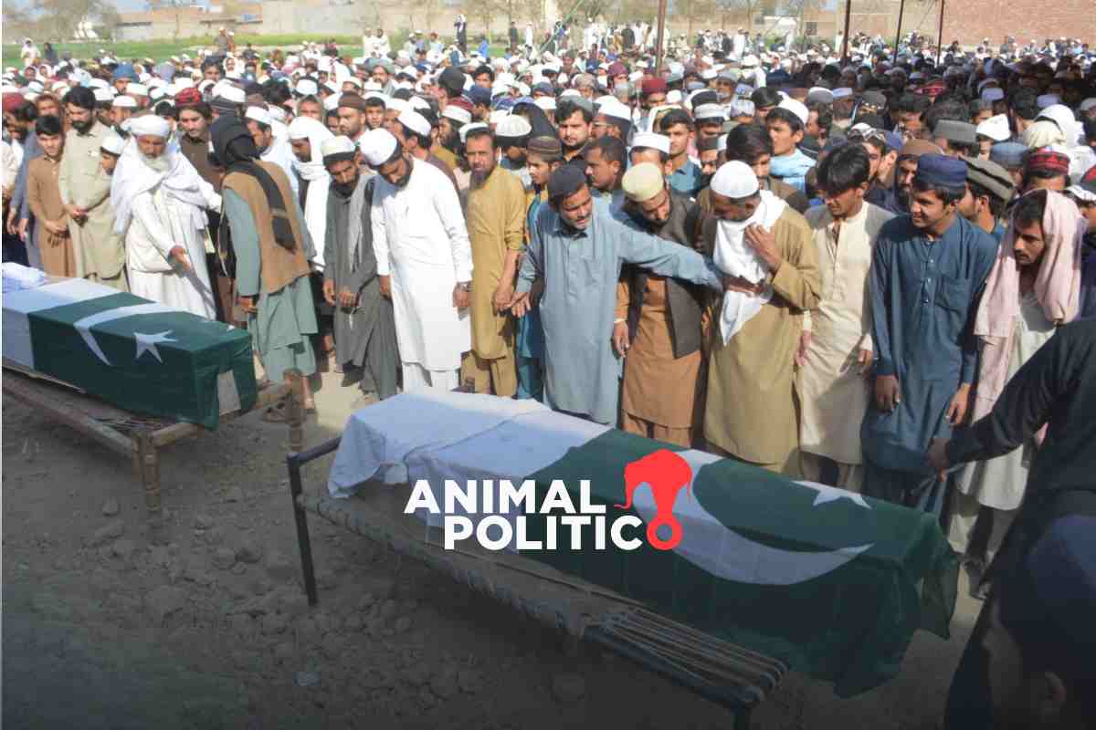 Pakistán declara "guerra abierta" a autoridades talibanas de Afganistán y lanza ataques a Kabul