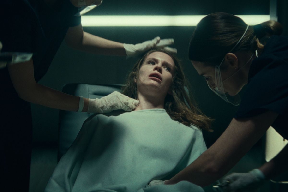 Todo sobre 'Paradise', la película alemana que la está rompiendo en Netlix