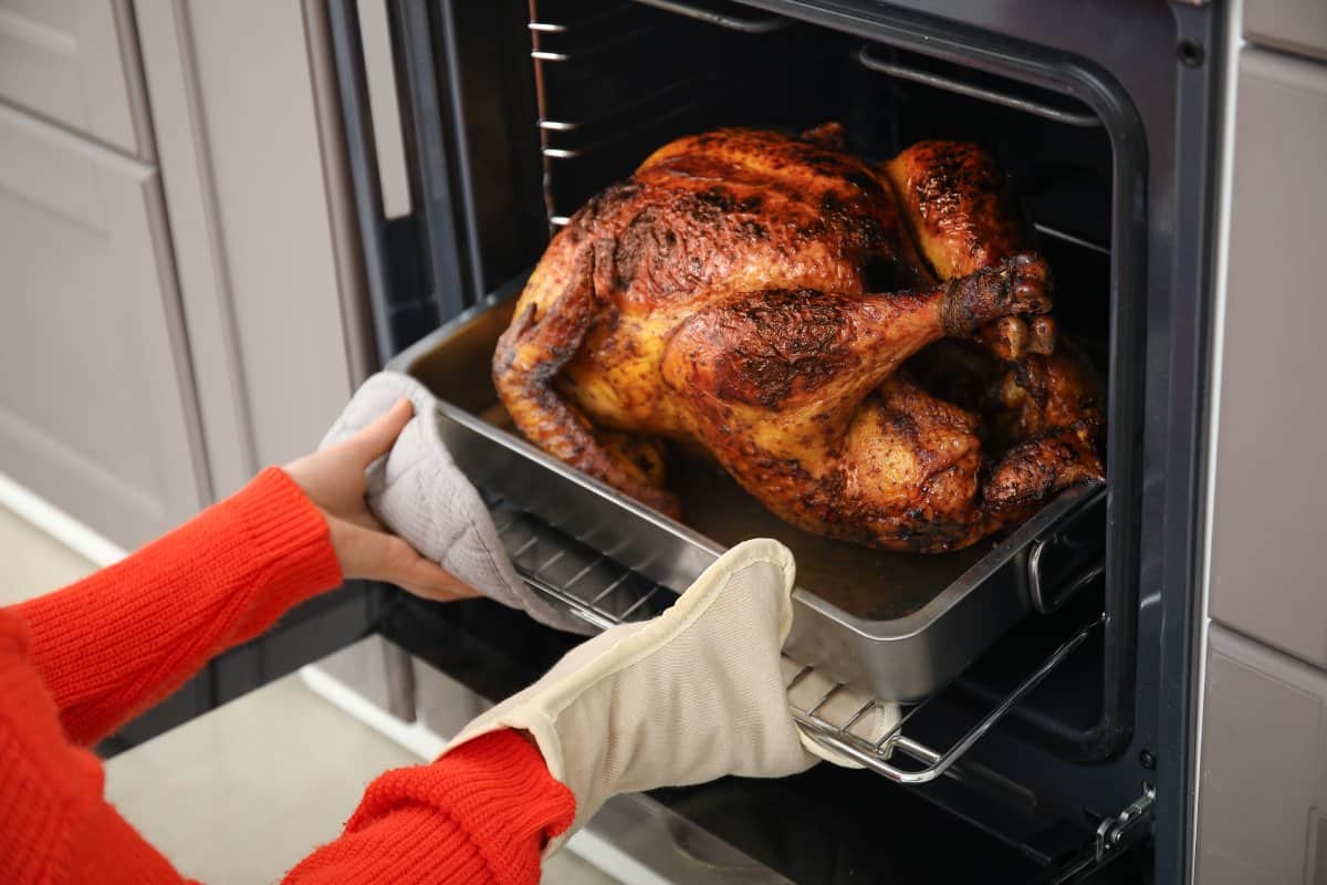 Conoce los materiales que sí puedes meter al horno