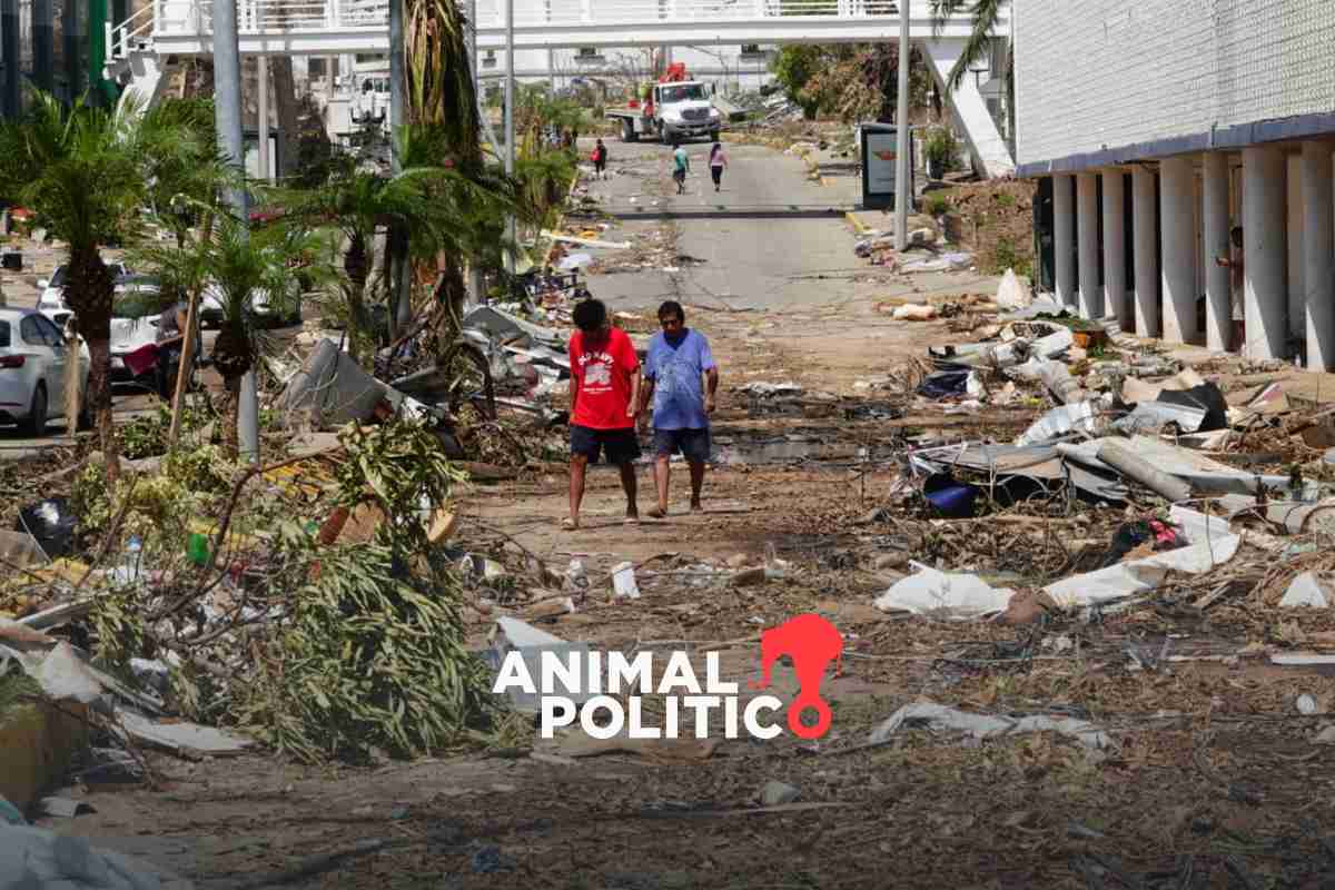 Envían apoyo a periodistas damnificados por Otis; trabajan con equipo prestado