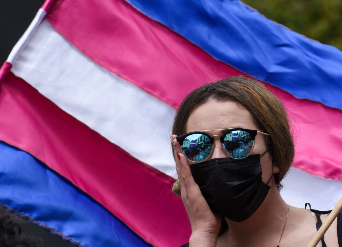 Veracruz: personas trans impulsan amparo para exigir acompañamiento médico en terapias hormonales