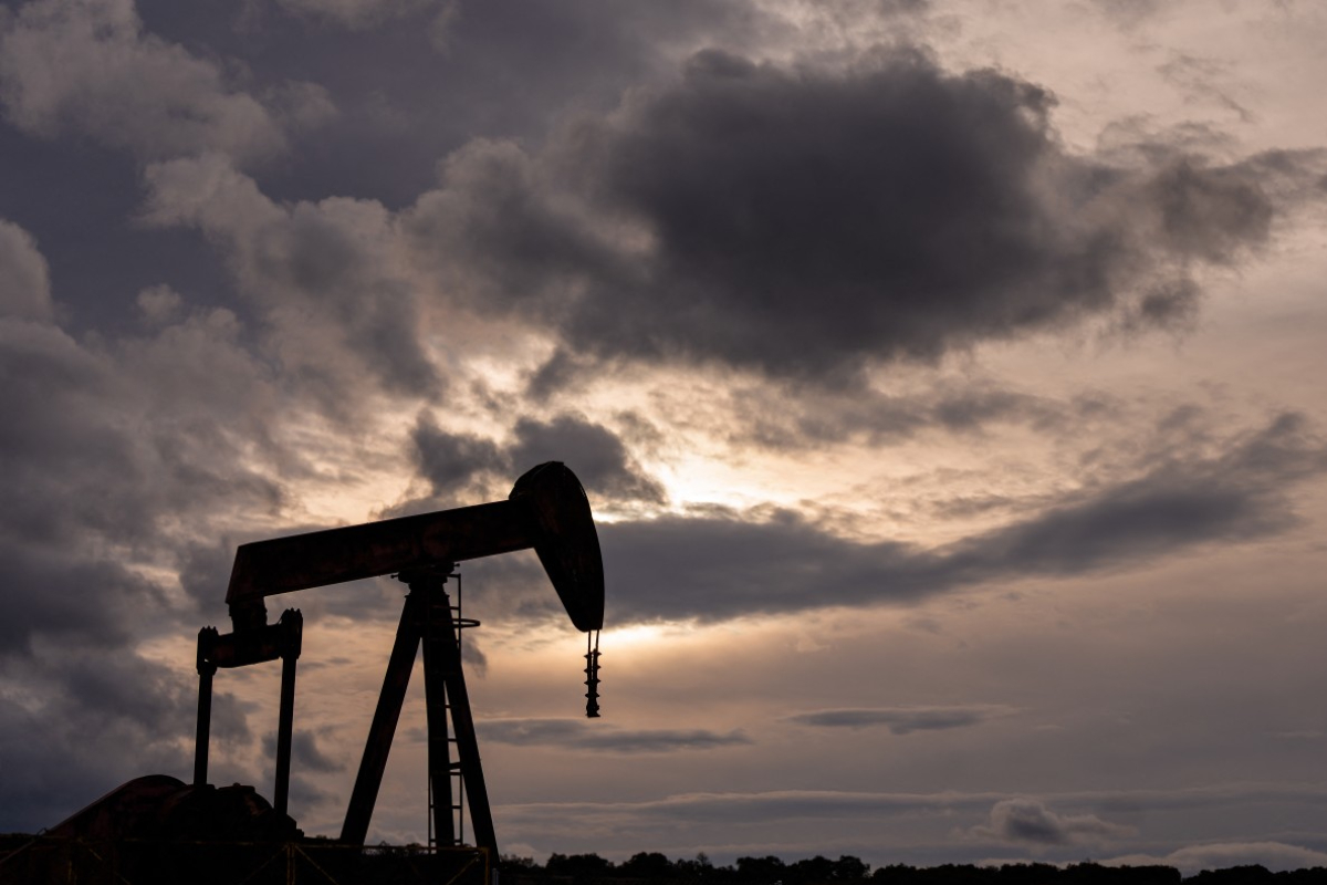 Guerra en Medio Oriente: América y Europa podrán acceder a reservas de petróleo a finales de marzo