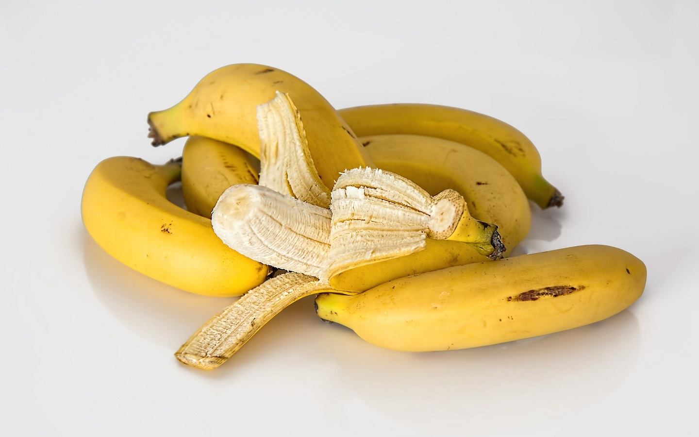 5 recetas de agua de plátano y sus beneficios
