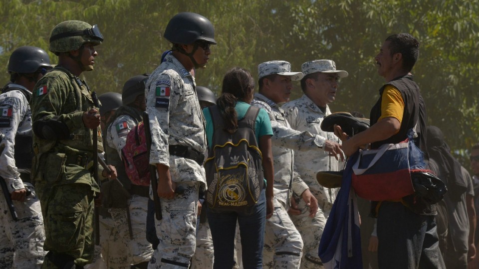 Militarización de la política migratoria en México, resultado de la intervención de la GN
