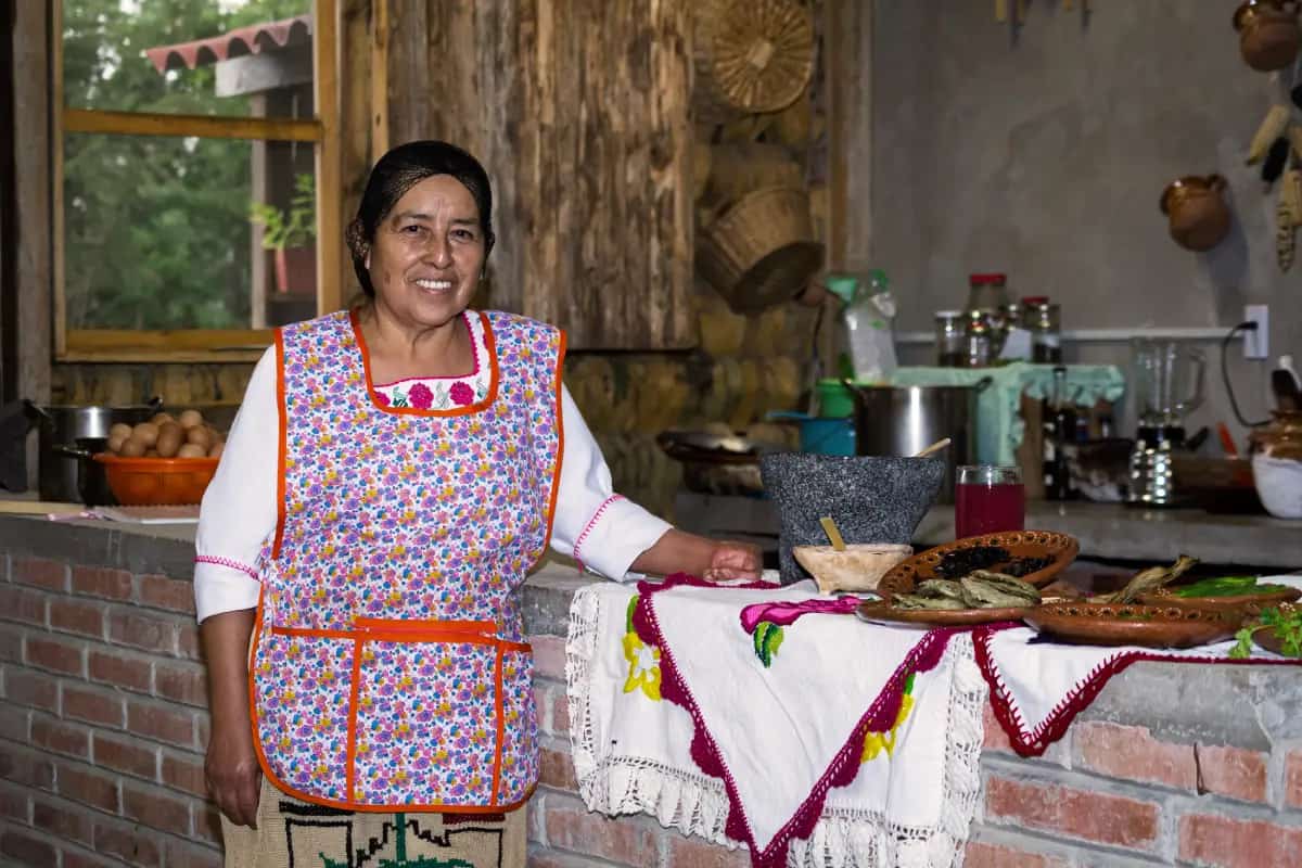 Porfiria Rodríguez, guardiana de la cocina de humo de Santiago Anaya
