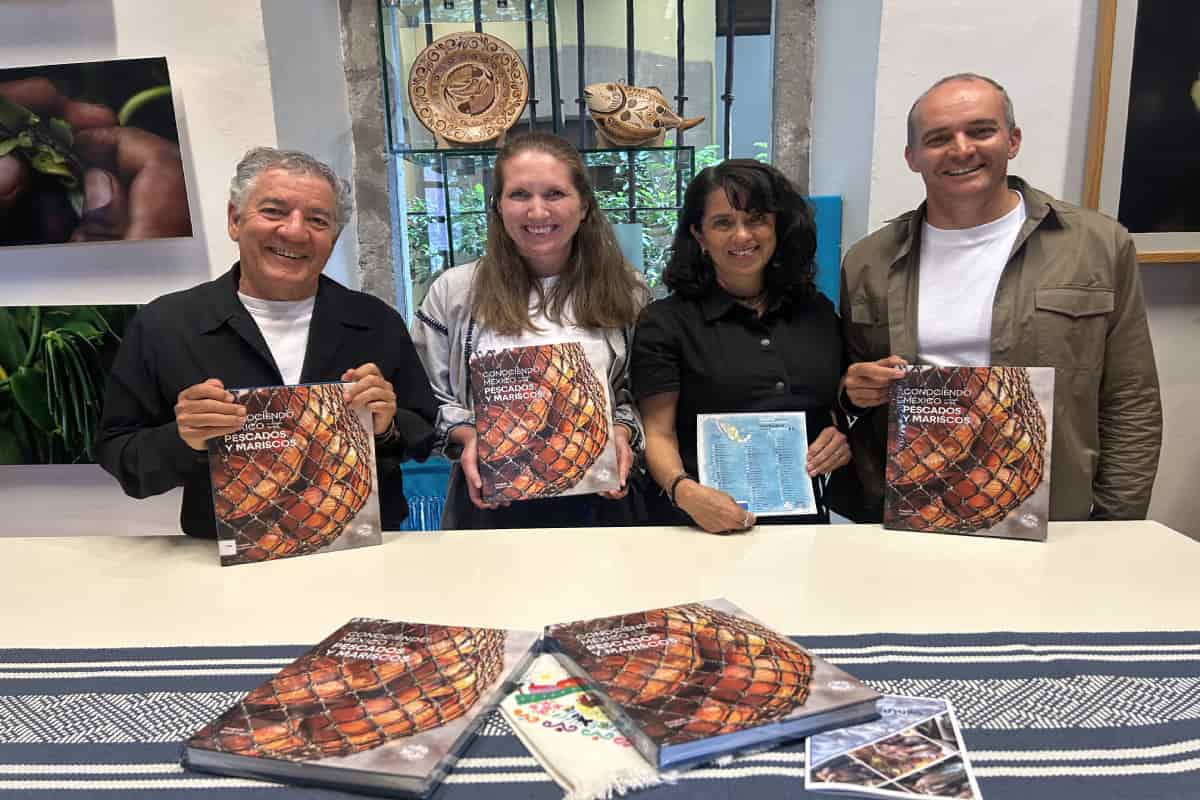  COMEPESCA lanza libro de la pesca en México