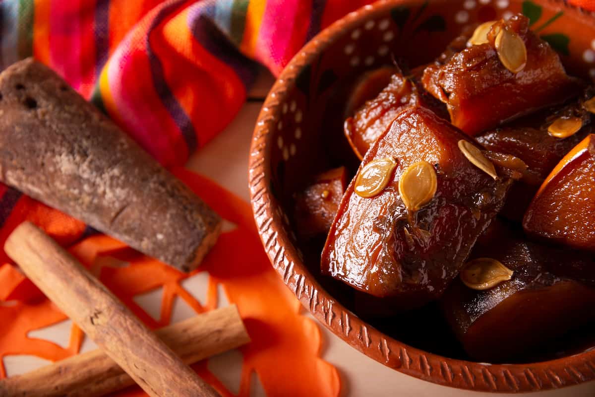 La historia, receta y significado de la calabaza en tacha