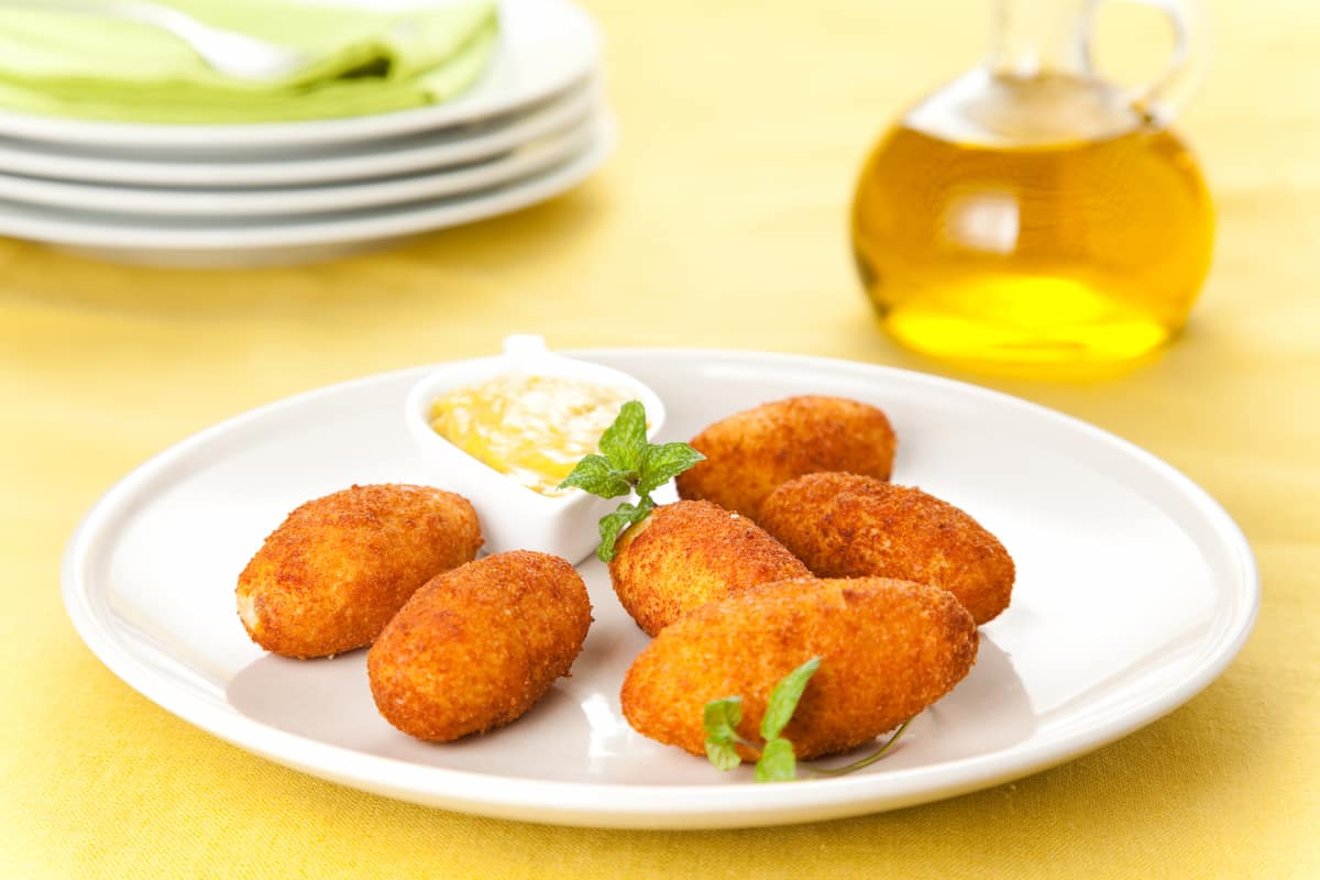Cómo preparar croquetas de atún con papa por tan sólo 30 pesos