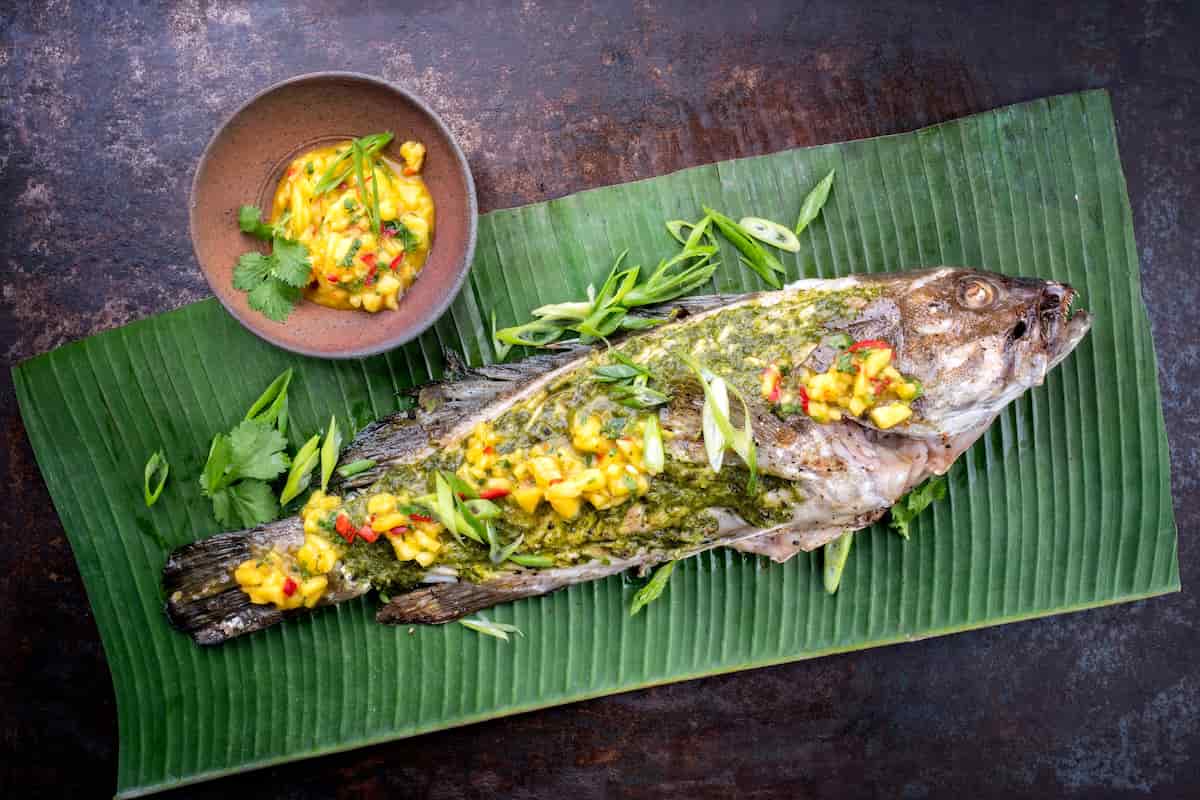 Así es como se hace el pescado empapelado de una forma diferente