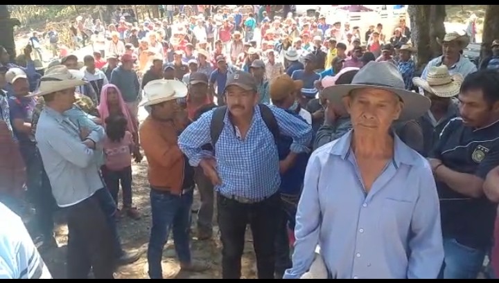 Pobladores de la sierra de Guerrero toman cuartel del Ejército y retienen a 40 militares