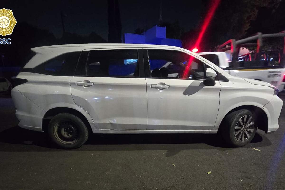 Detienen a presunto implicado en robo de celulares con mazos en plaza comercial de la alcaldía Benito Juárez