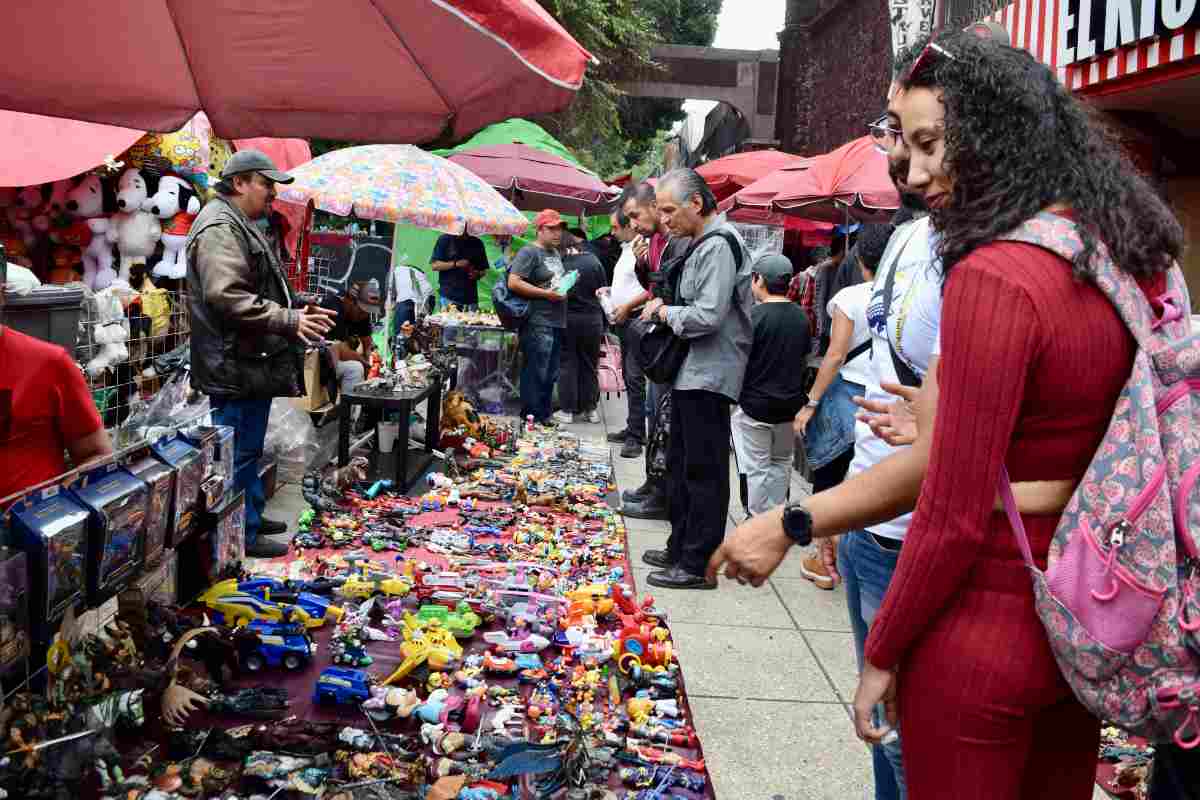 El Rock Show, el tianguis de juguetes en CDMX que te transporta a tu infancia noventera