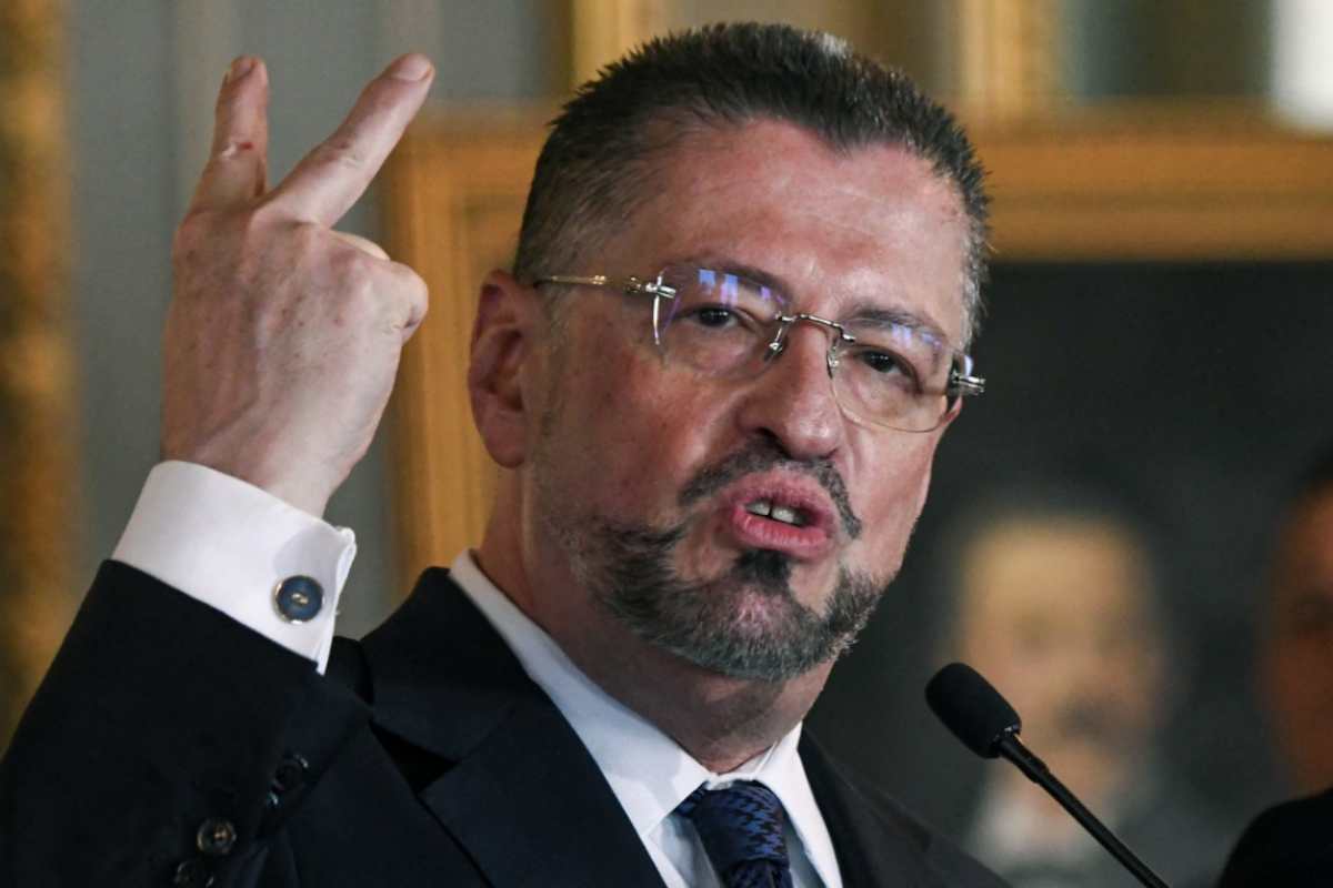 rodrigo chaves presidente costa rica