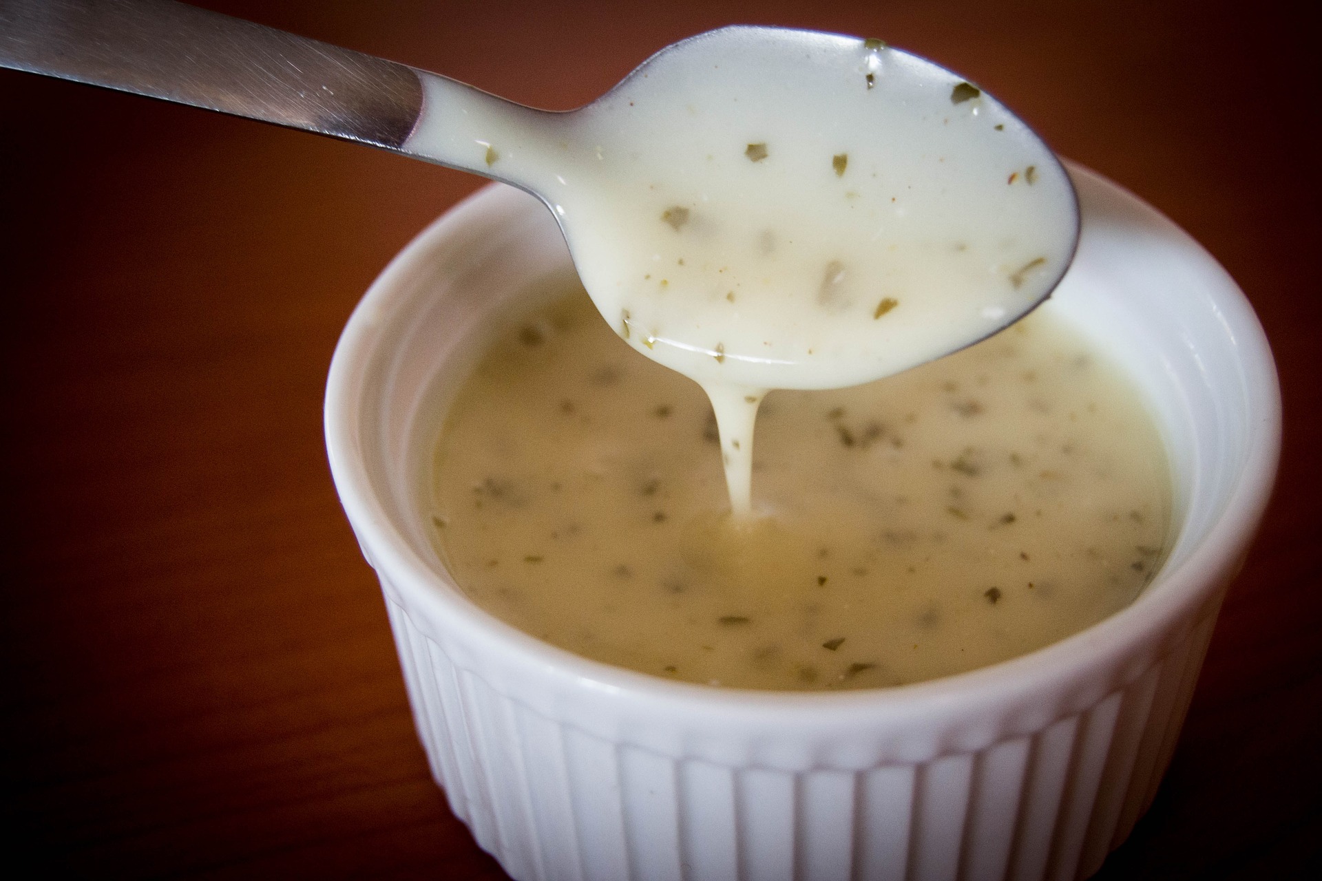 Salsa bechamel y sus derivadas: recetas que hacen la vida fácil