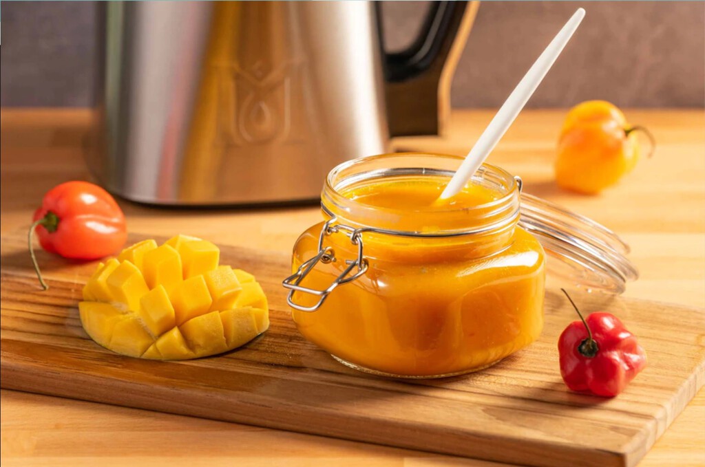 Salsa de mango habanero y 5 recetas más de salsas picantes que te volarán la cabeza