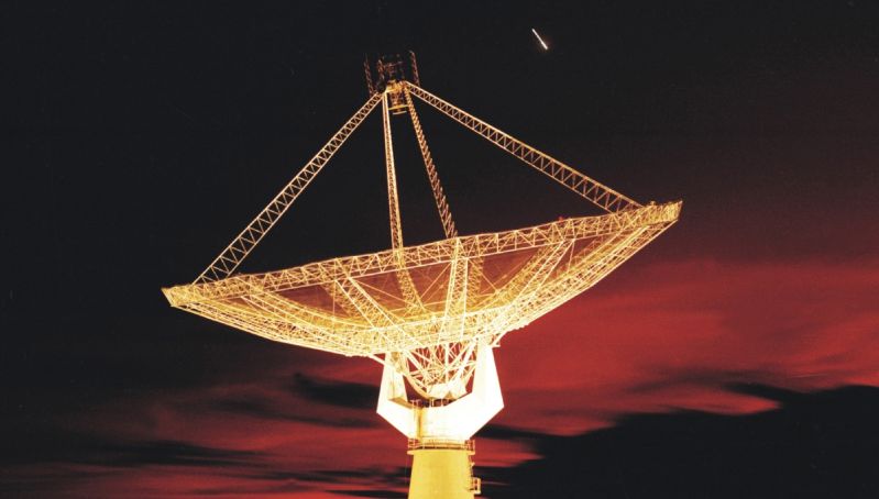 Captan la señal de radio más lejana de una galaxia de hace 8.8 mil millones de años