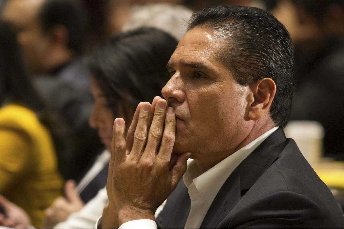 Juez gira orden captura contra Silvano Aureoles por homicidio de cuatro indígenas, abuso de autoridad y tortura