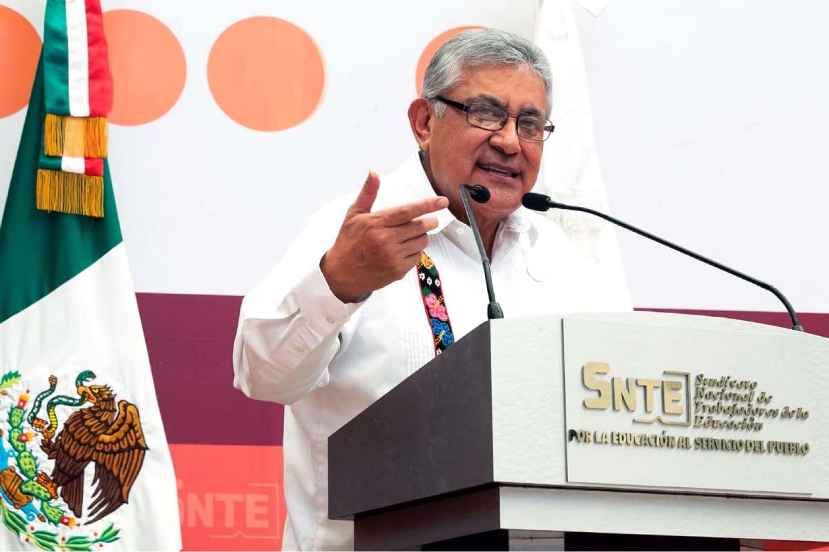 SNTE exige a gobernadores de oposición la entrega oportuna de los libros de texto de la SEP