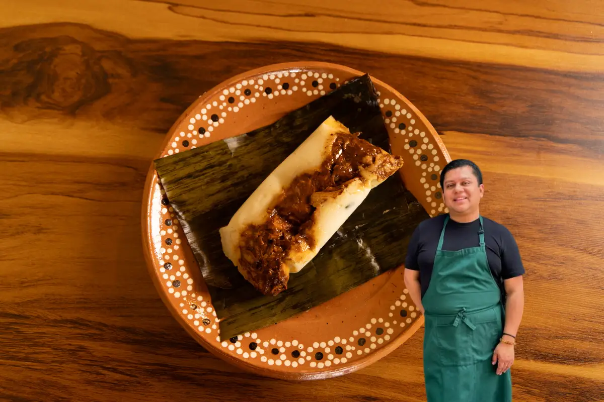 Así se preparan los deliciosos tamales de masa colada de Tabasco