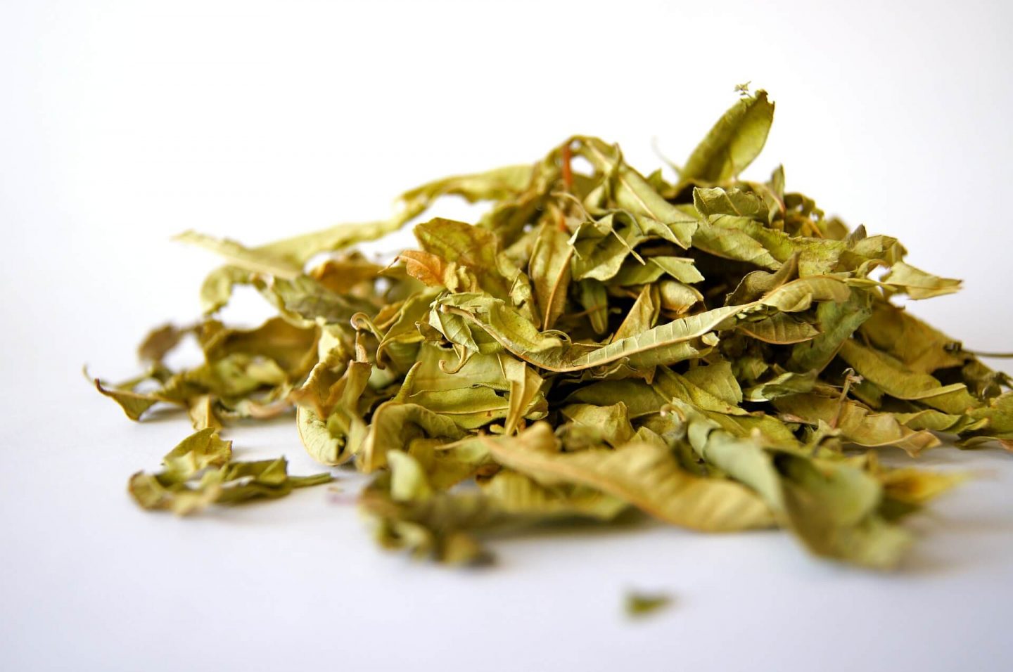 Cuatro formas de secar hierbas para que no pierdan su aroma