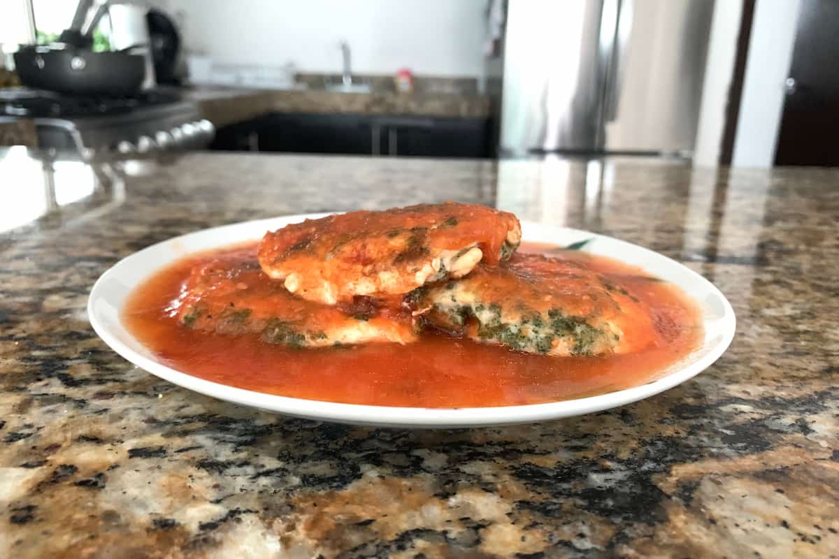 ¡Esponjosas y deliciosas! Tortitas de Huauzontle en Caldillo