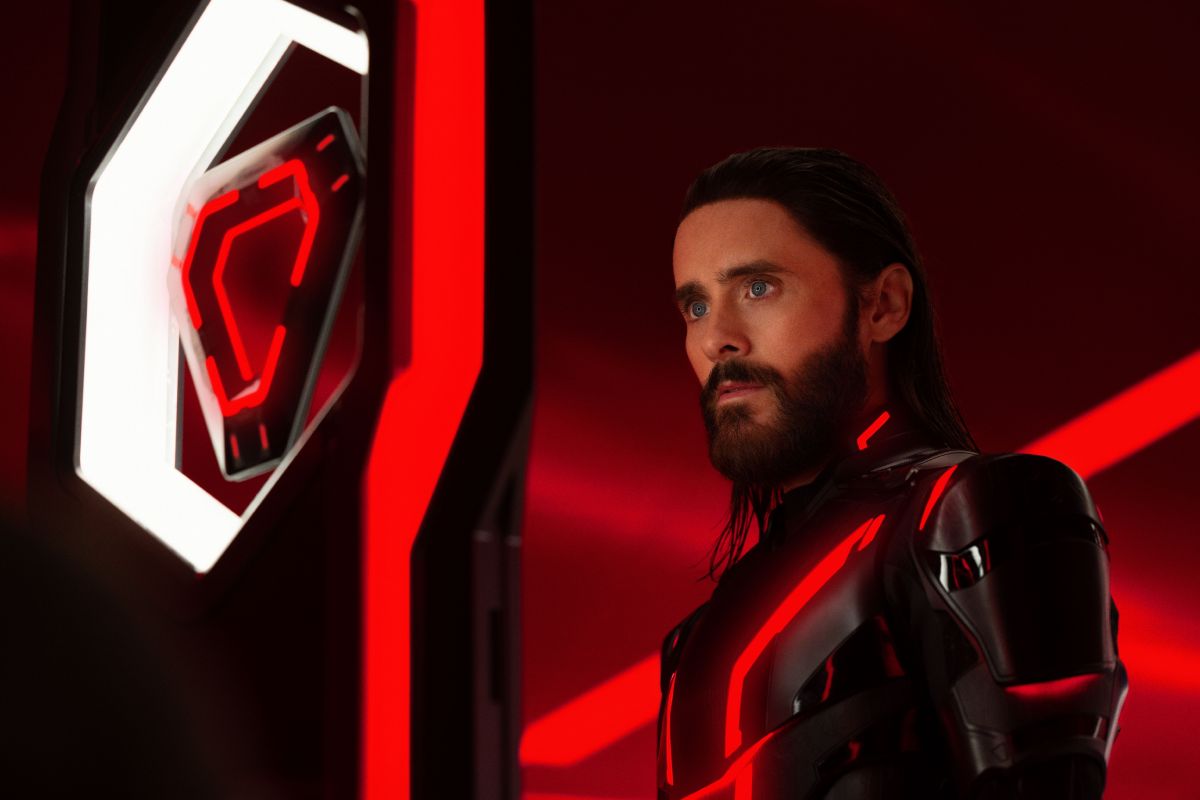 Escena post créditos de 'Tron Ares': cuántas tiene y qué significan