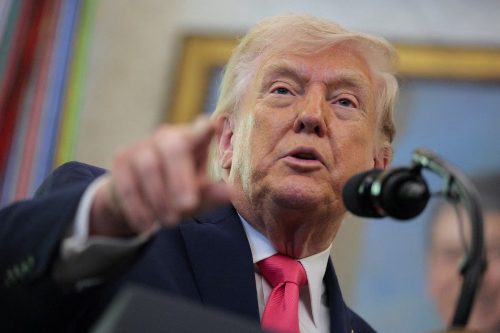 Trump está preparado para "desatar el infierno" si Irán no acepta un acuerdo: Casa Blanca