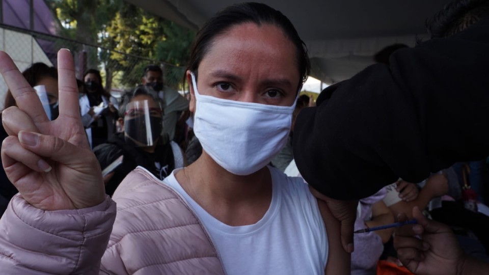 ¿Tienes más de 18 años? Ya puedes registrarte para recibir la vacuna COVID