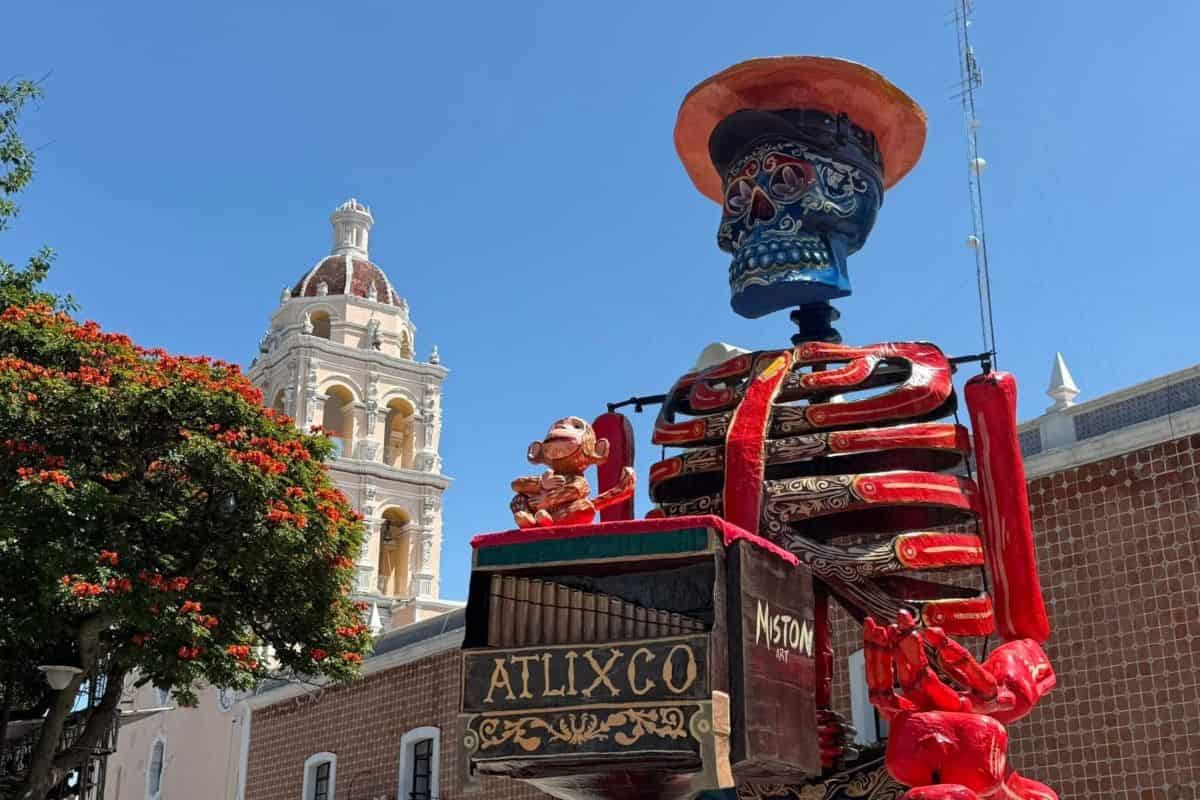 Sorpréndete con las figuras monumentales de Valle de Catrinas 2025 en Atlixco