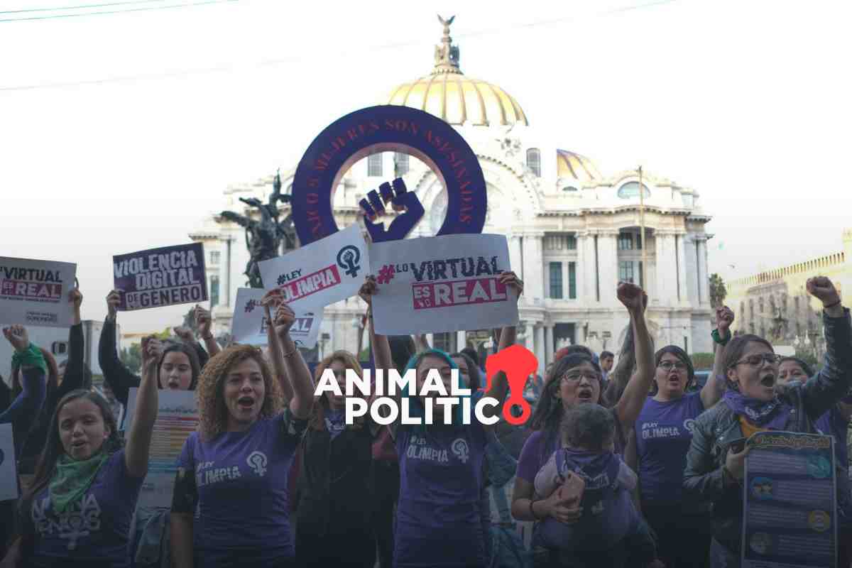 Violencia digital: exparejas y grupos amenazan con contenido íntimo para extorsionar a mujeres 