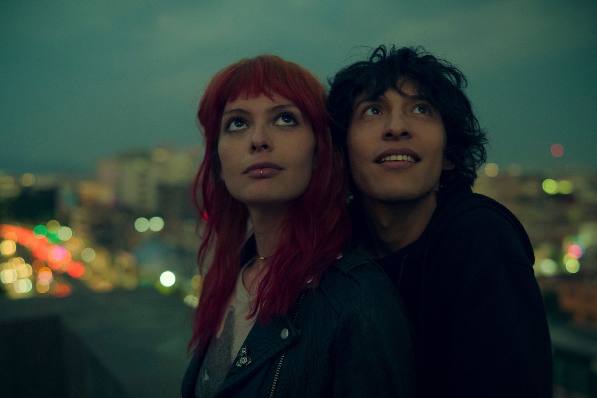 'Violentas Mariposas', cuando el hartazgo social se refleja a ritmo de punk y el graffiti