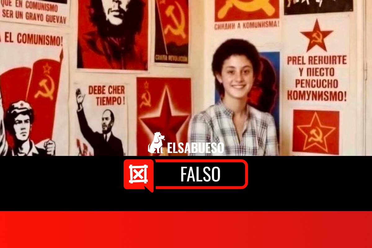 La foto que muestra a la presidenta Sheinbaum con carteles comunistas es falsa