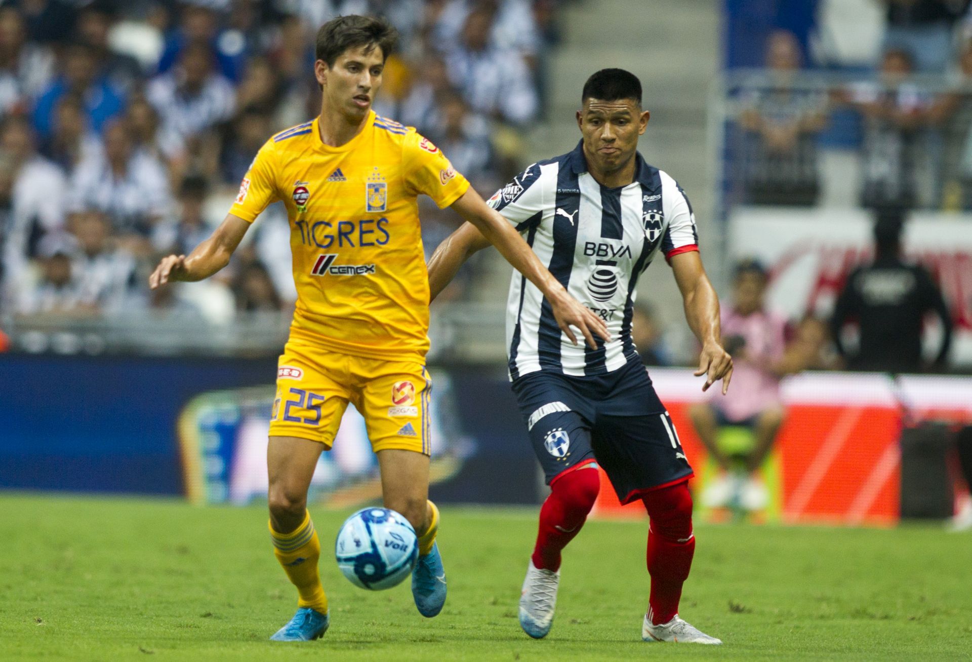 ¿Pagar por debutar? Jürgen Damm y el "Conejo" Brizuela hablan sobre la leyenda negra de la Liga MX