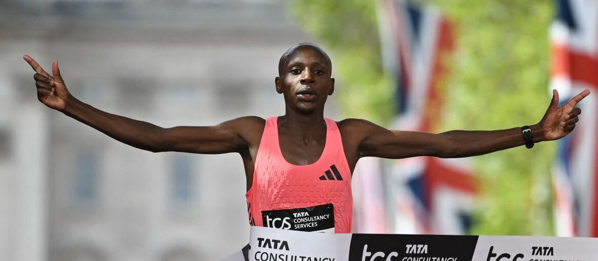 Sabastian Sawe rompe la barrera de las 2 horas en el Maratón de Londres